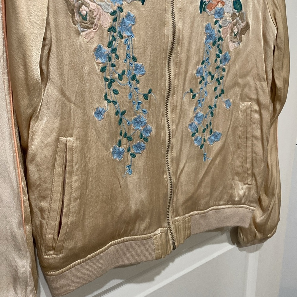 [BLANKNYC] Satin Embroidered Bomber Jacket - Picture 10 of 10